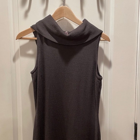 St. John Collection Santana Knit Sleeveless Cowl Neck Bodycon Dress - Picture 2 of 11